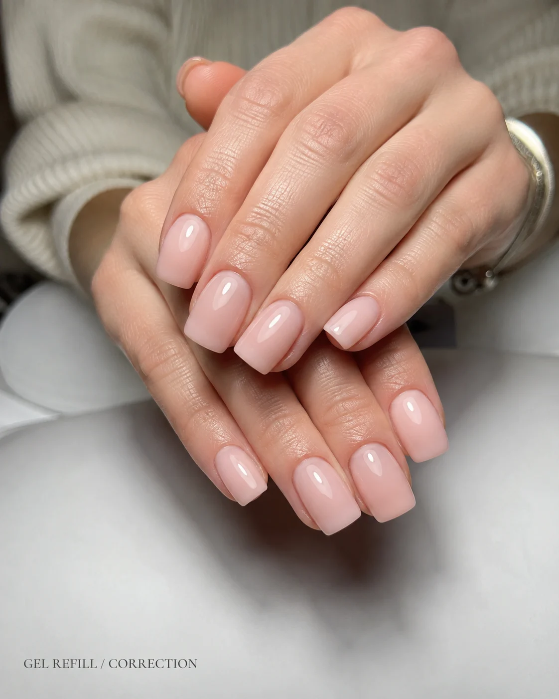 Portfolio fotografija za Gel korekcija u salonu BookBeaut Demo Studio