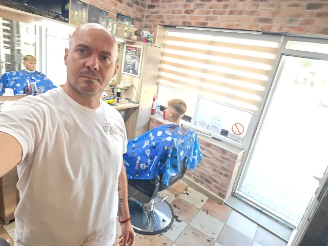 Muški Frizer IKA85