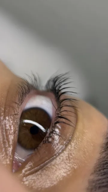 Portfolio fotografija za Lash Lift u salonu Deesse lumiere de femme